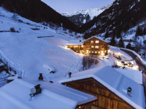 Гостиница Chalet Alpenrose Bio Wellness Naturhotel  Коголо